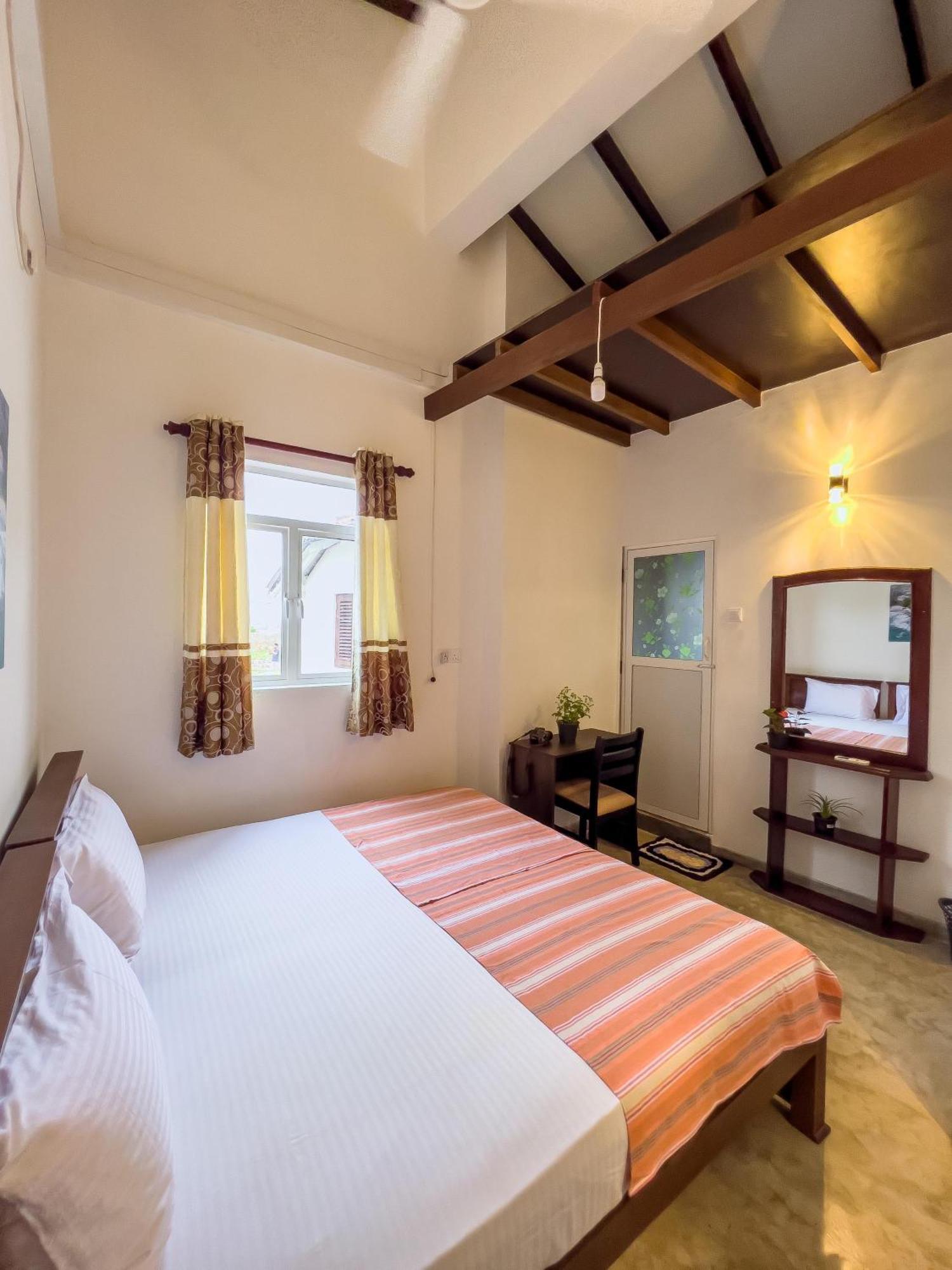 Light House View Inn - Galle Fort Екстериор снимка