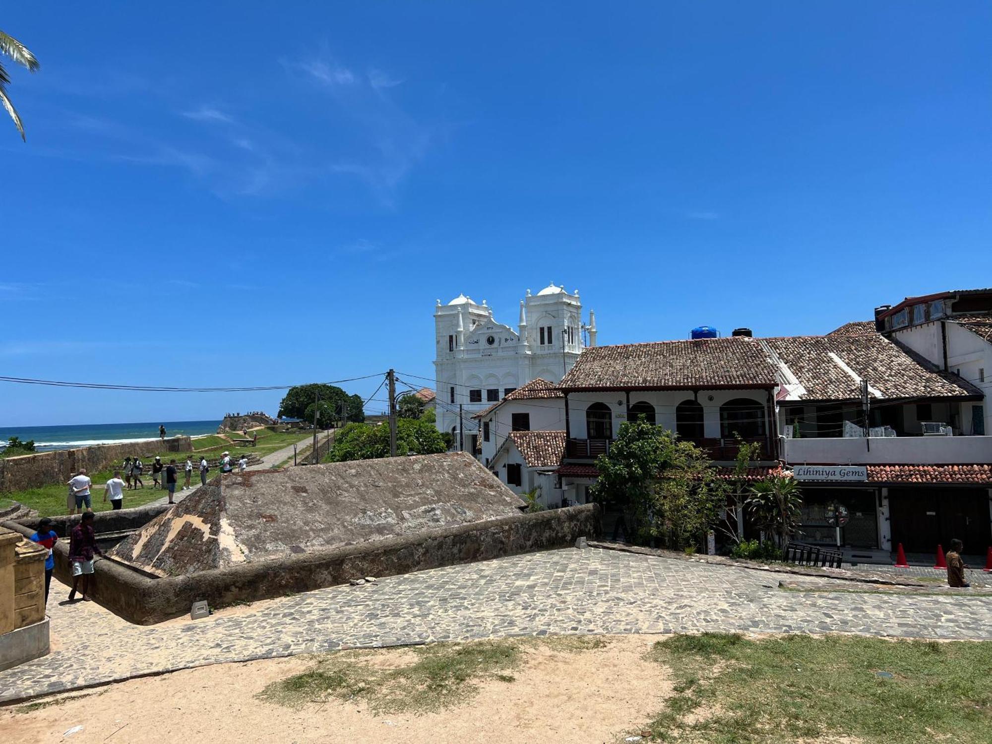 Light House View Inn - Galle Fort Екстериор снимка